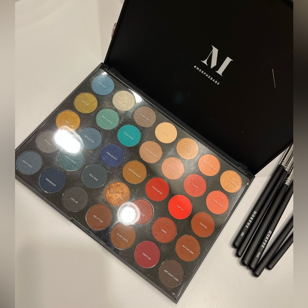 Morphe Hot Spot 35H Palette- Discontinued